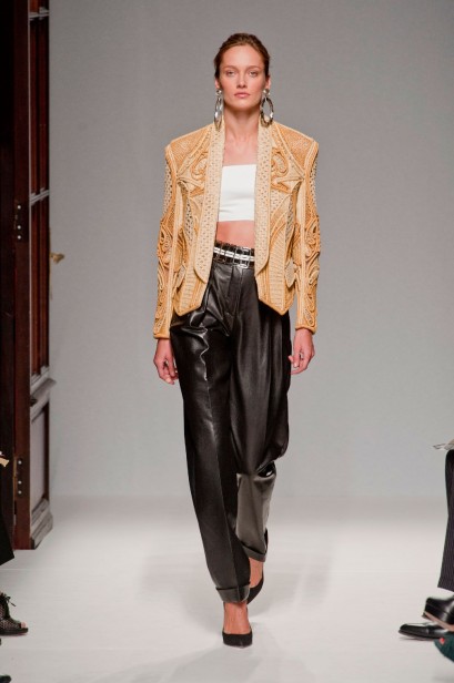 desfile-balmain-paris-verao2013-32