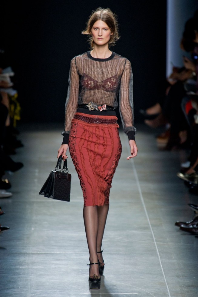 desfile-bottega-veneta-milao-verao2013-24
