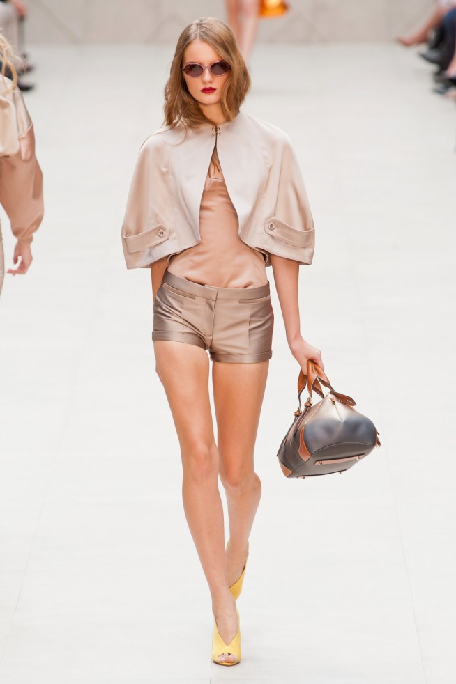 desfile-burberry-nova-york-verao-2013-118
