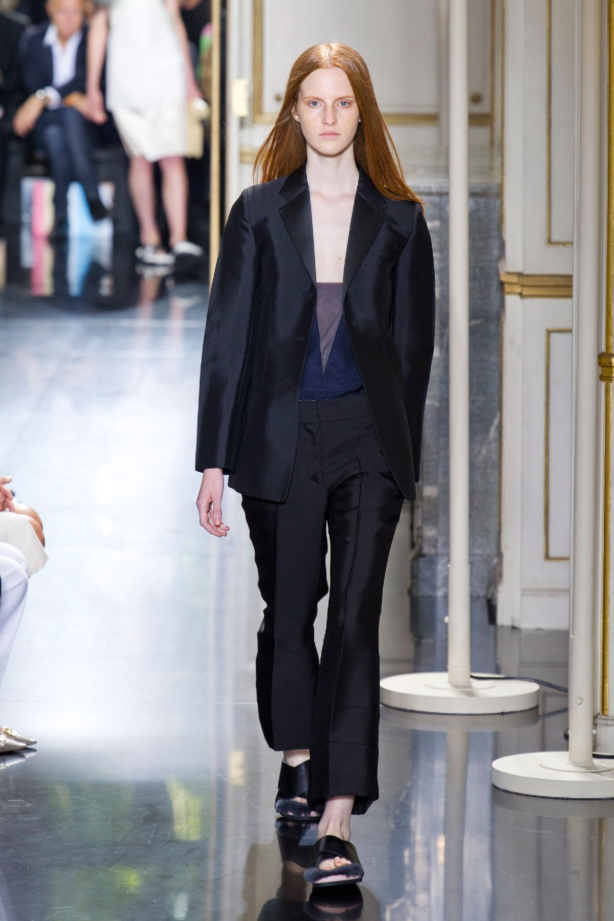 desfile-celine-paris-verao2013-01