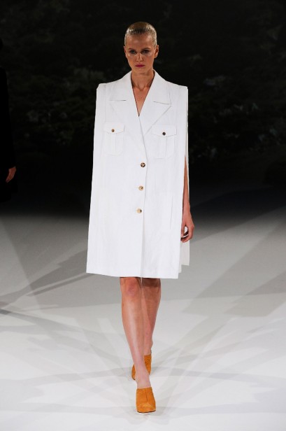 desfile-chalayan-paris-verao2013-02