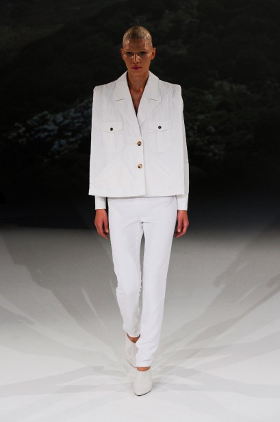 desfile-chalayan-paris-verao2013-04