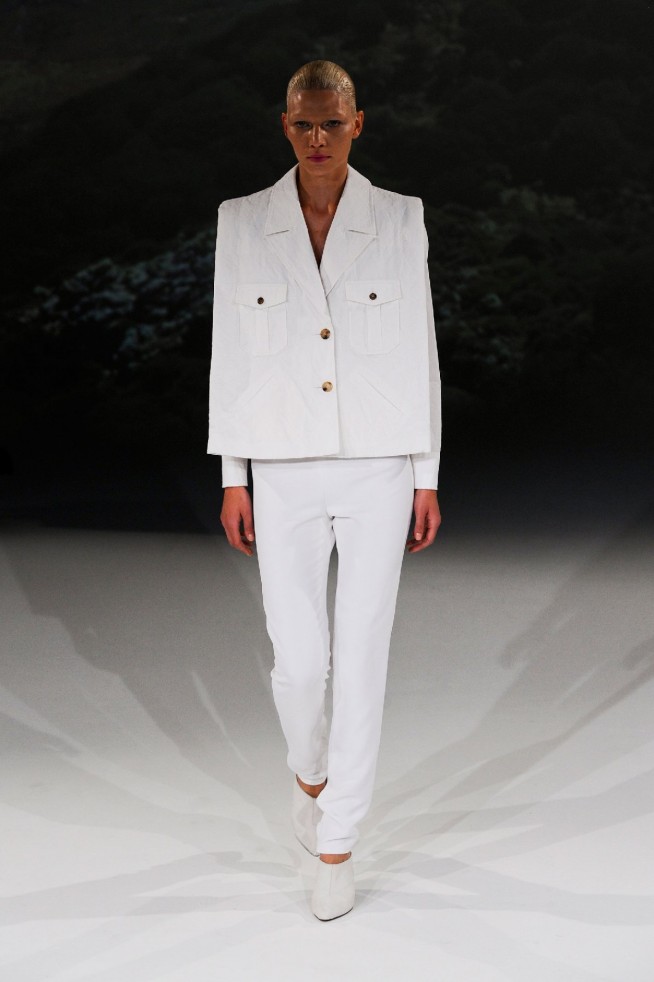 desfile-chalayan-paris-verao2013-04