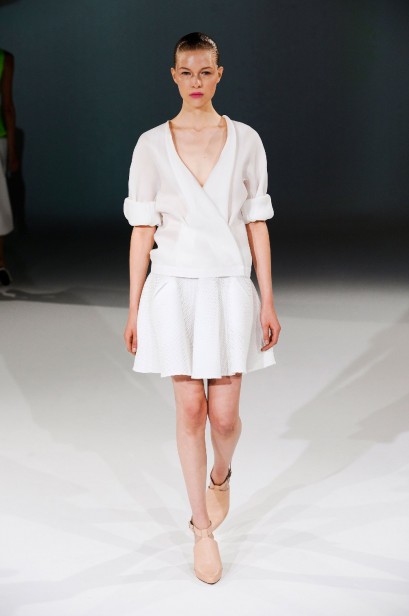 desfile-chalayan-paris-verao2013-13