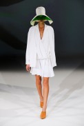 desfile-chalayan-paris-verao2013-14