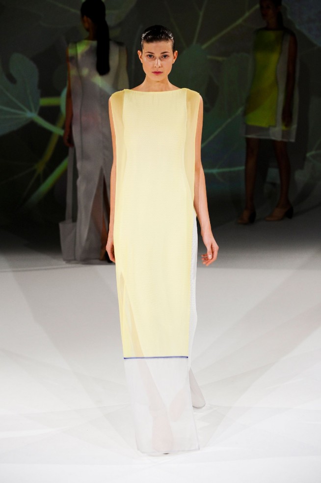 desfile-chalayan-paris-verao2013-18