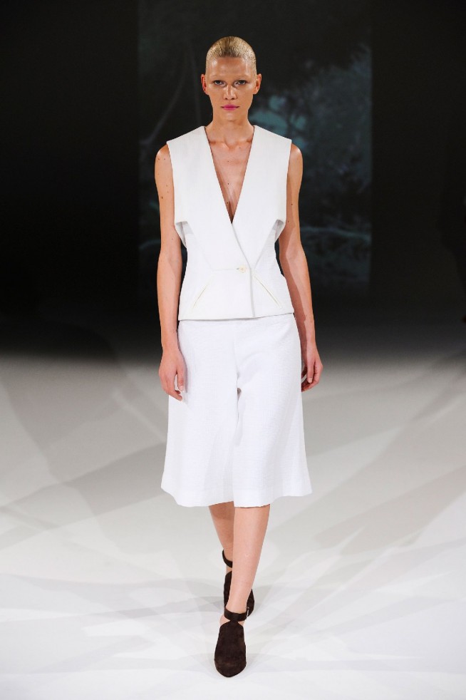 desfile-chalayan-paris-verao2013-22