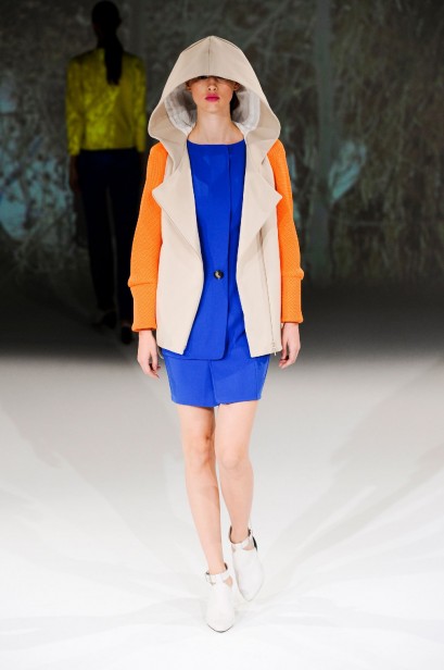 desfile-chalayan-paris-verao2013-30