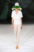 desfile-chalayan-paris-verao2013-33