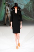 desfile-chalayan-paris-verao2013-34