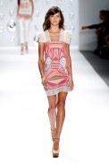 desfile-custo-barcelona-nova-york-verao2013-112