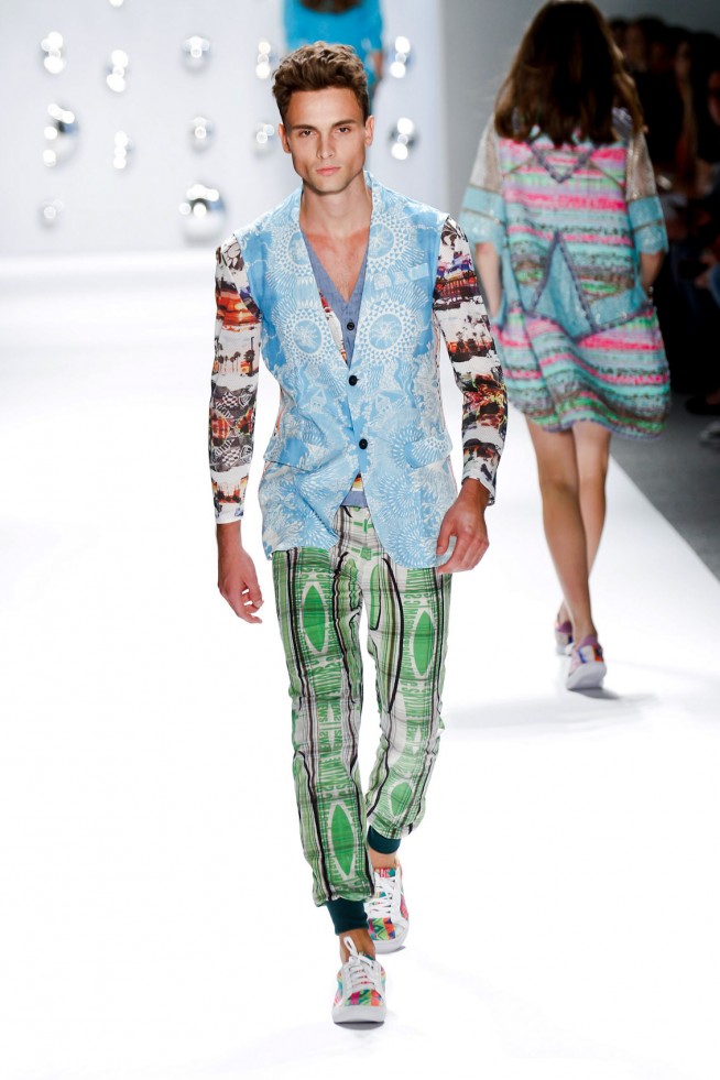 desfile-custo-barcelona-nova-york-verao2013-133