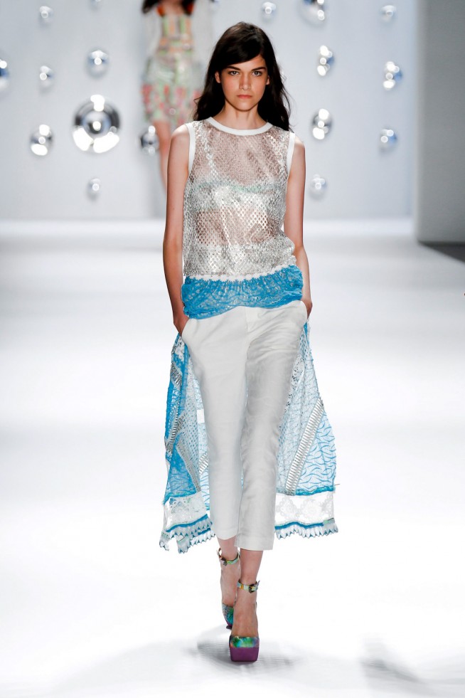 desfile-custo-barcelona-nova-york-verao2013-135