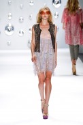 desfile-custo-barcelona-nova-york-verao2013-145