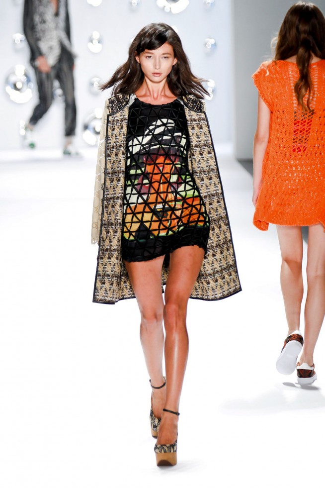 desfile-custo-barcelona-nova-york-verao2013-156