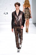 desfile-custo-barcelona-nova-york-verao2013-160
