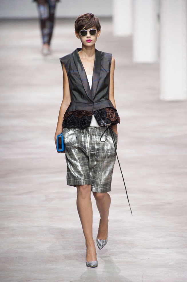 desfile-dries-van-noten-milao-verao-2013-07