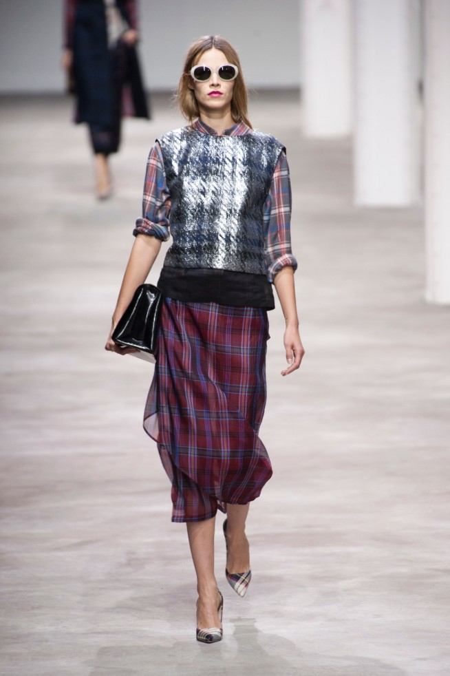 desfile-dries-van-noten-milao-verao-2013-12