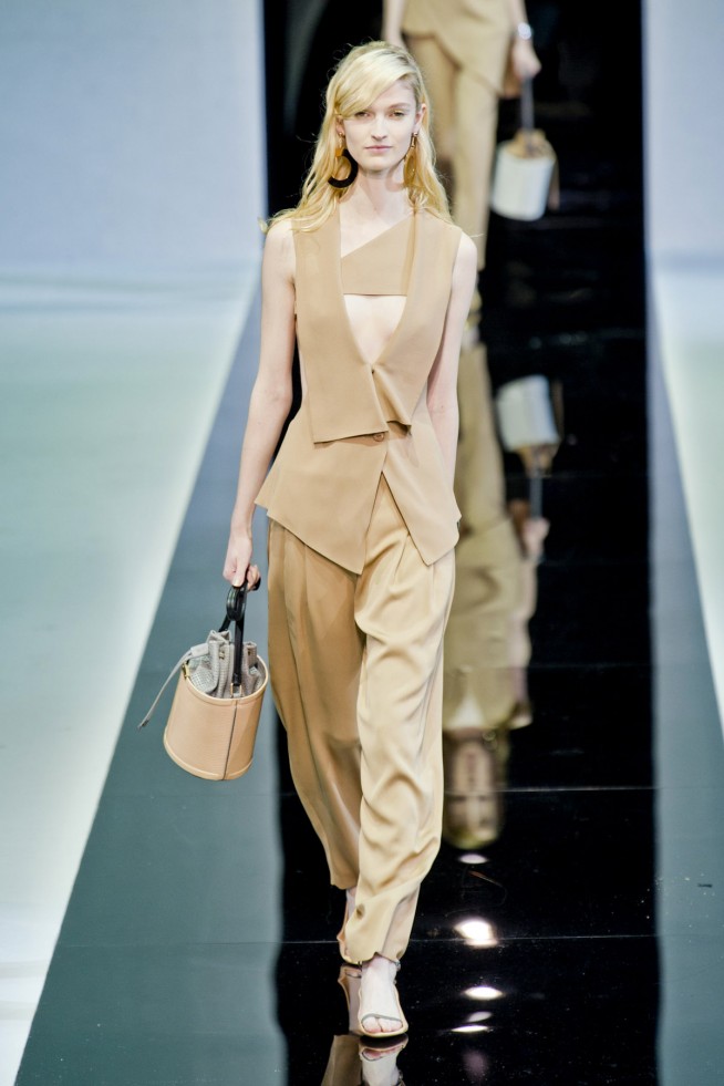 desfile-emporio-armani-milao-verao-2013-119