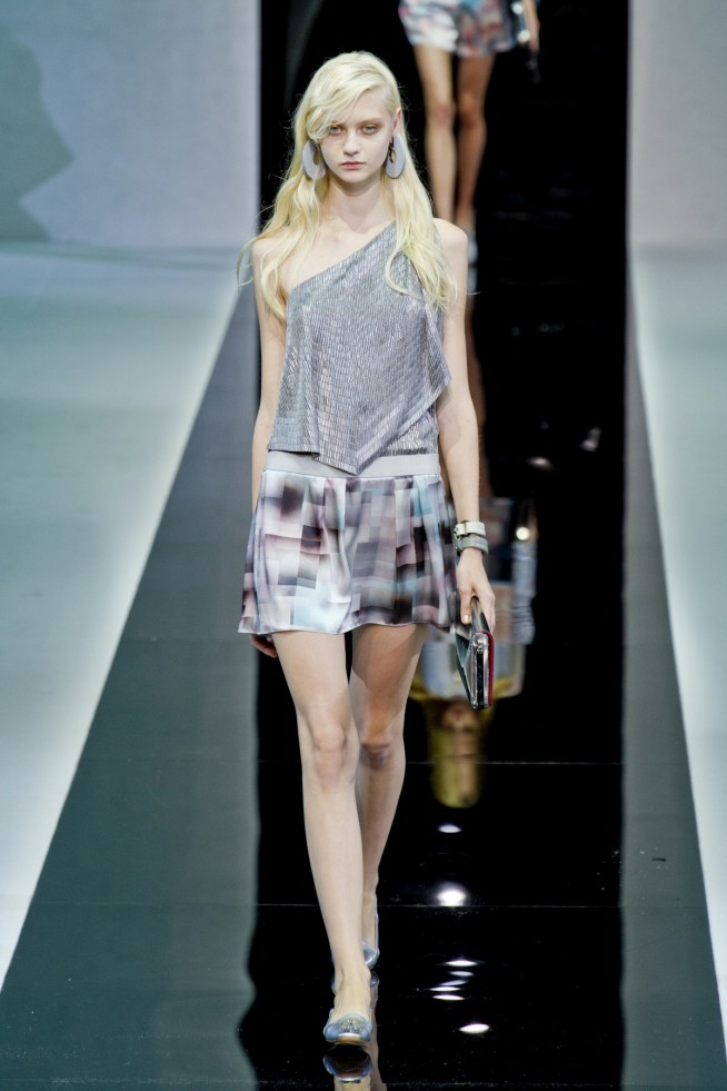 desfile-emporio-armani-milao-verao-2013-133