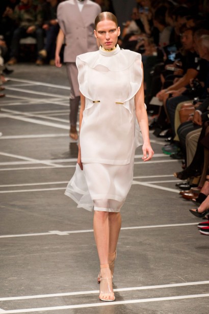 desfile-givenchy-paris-verao-2013-108