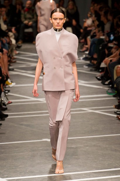 desfile-givenchy-paris-verao-2013-109