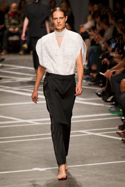 desfile-givenchy-paris-verao-2013-115