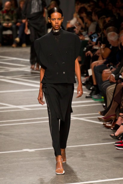 desfile-givenchy-paris-verao-2013-118
