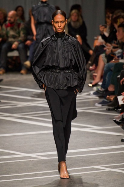 desfile-givenchy-paris-verao-2013-120