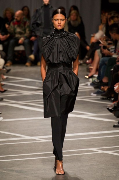 desfile-givenchy-paris-verao-2013-121