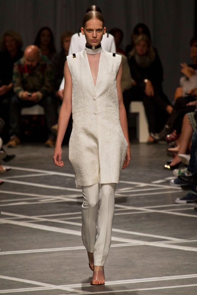 desfile-givenchy-paris-verao-2013-126