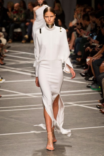 desfile-givenchy-paris-verao-2013-131