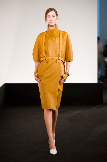 desfile-hermes-paris-verao2013-15