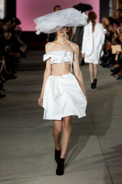 desfile-john-galliano-paris-verao2013-19