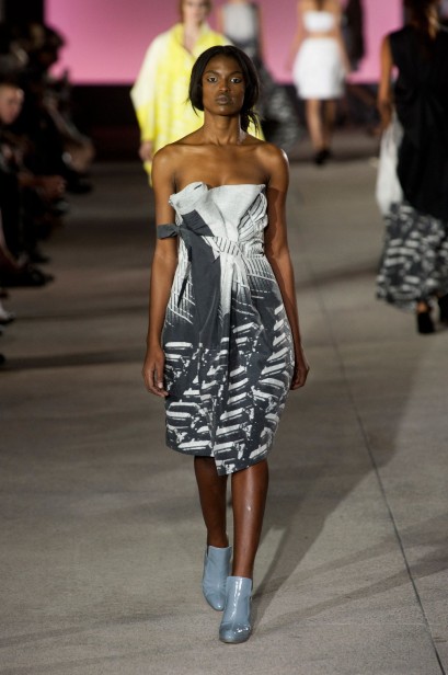 desfile-john-galliano-paris-verao2013-22