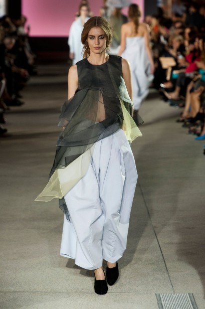 desfile-john-galliano-paris-verao2013-28