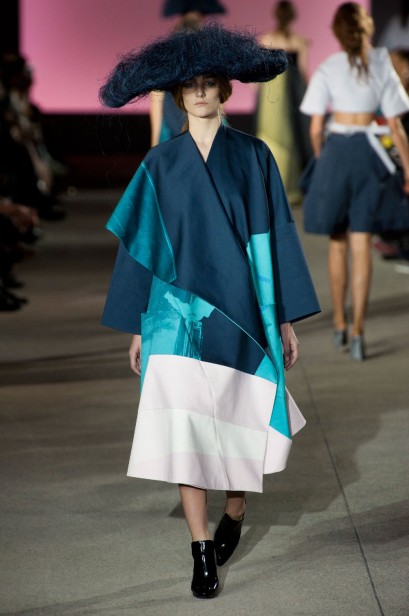 desfile-john-galliano-paris-verao2013-33