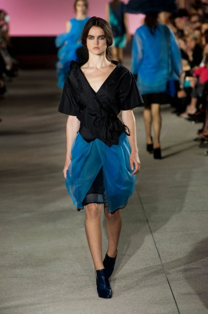 desfile-john-galliano-paris-verao2013-37