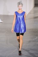 desfile-junya-paris-verao2013-28