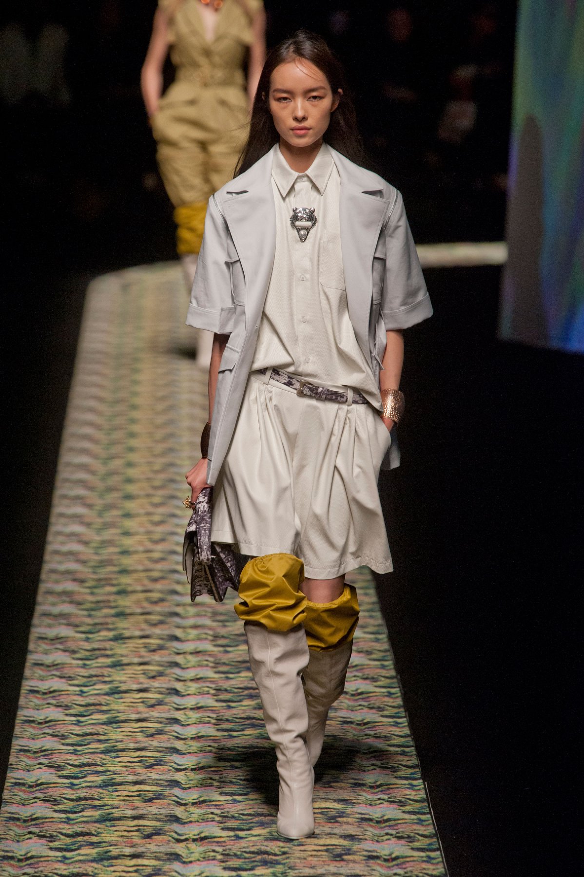 desfile-kenzo-paris-verao2013-01
