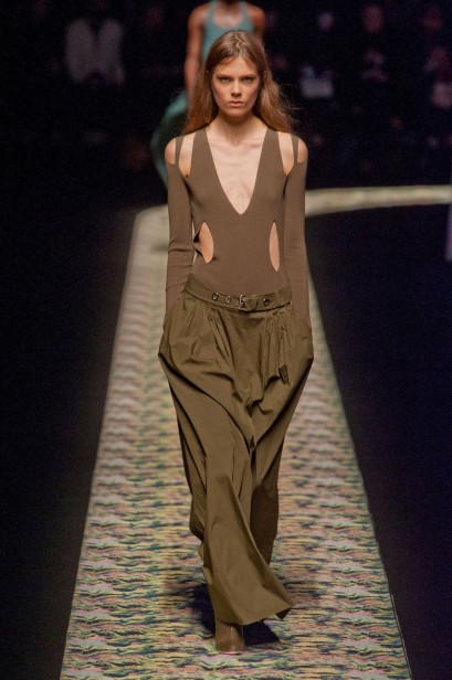 desfile-kenzo-paris-verao2013-05