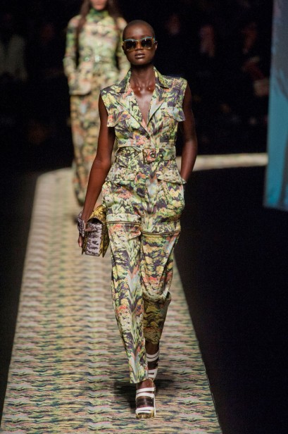 desfile-kenzo-paris-verao2013-10