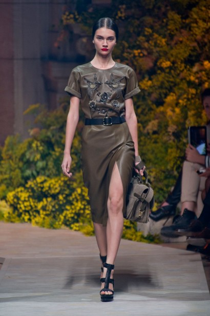 desfile-loewe-paris-verao2013-02