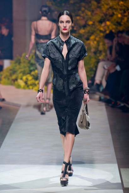 desfile-loewe-paris-verao2013-06
