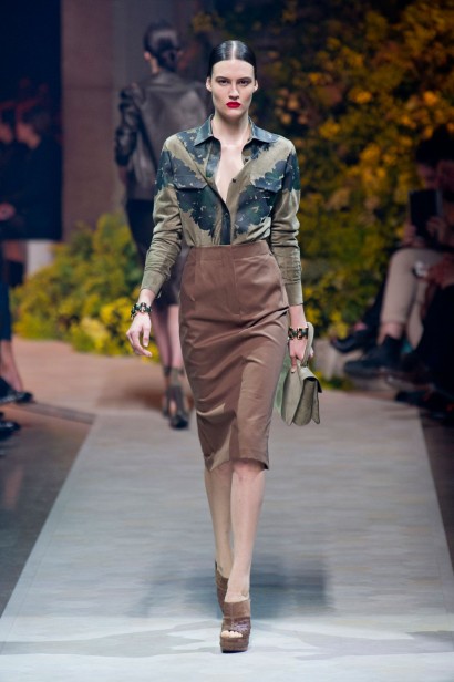 desfile-loewe-paris-verao2013-09