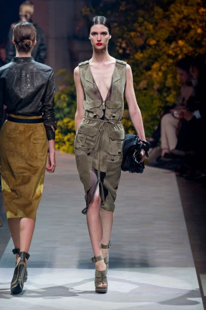 desfile-loewe-paris-verao2013-14