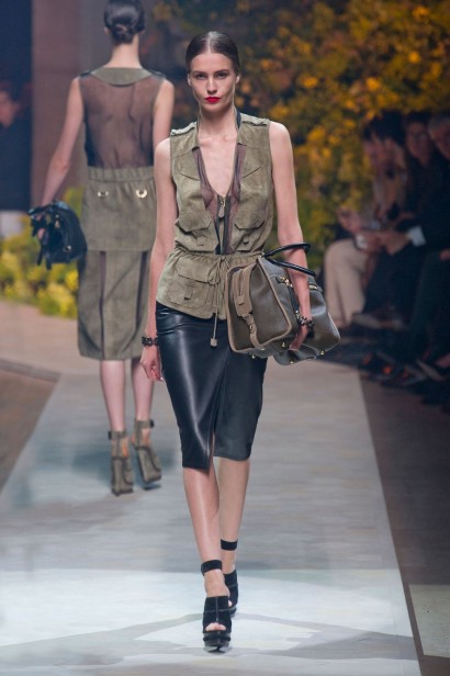 desfile-loewe-paris-verao2013-16