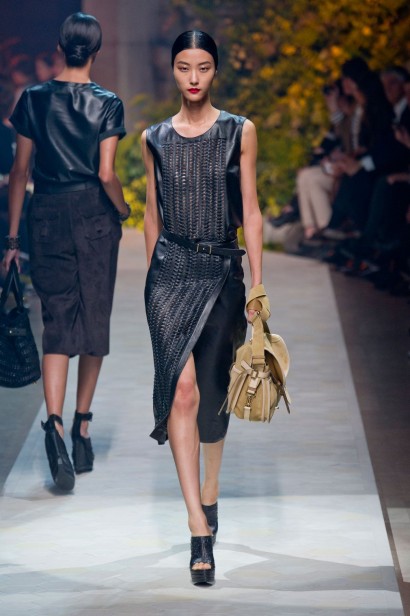 desfile-loewe-paris-verao2013-21