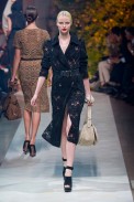 desfile-loewe-paris-verao2013-24