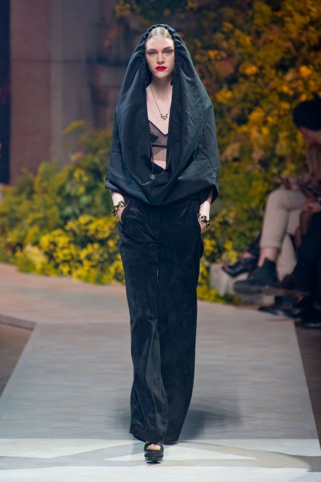 desfile-loewe-paris-verao2013-32